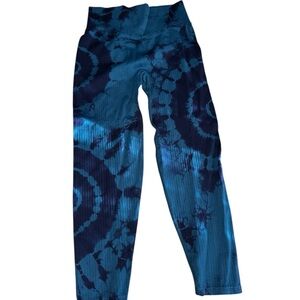 PINK Victoria's Secret Green and Black Tie-Dye Leggings Size M